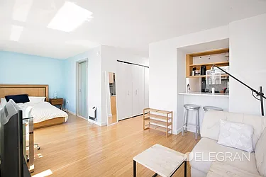 Rented by (Legacy) Elegran