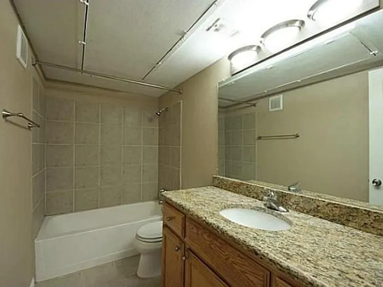 10594 High Hollows Dr #290 — Photo 8
