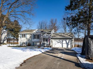 8450 Tonto St, Howard City, MI 49329