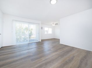 20317 Saticoy St, Winnetka, CA 91306