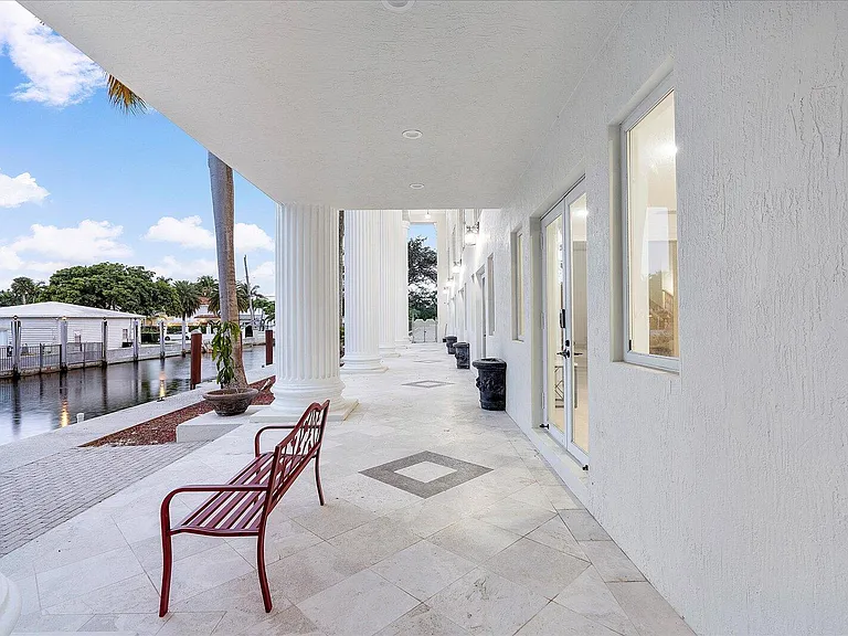 414 Riviera Isle Dr — Photo 50