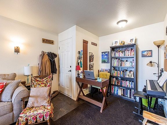5th image of 6886 S Countrywoods Cir APT 1D