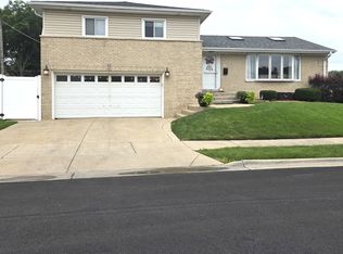 1580 Grant Ave, Melrose Park, IL 60160