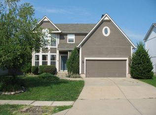 16272 S Sunset Dr, Olathe, KS 66062