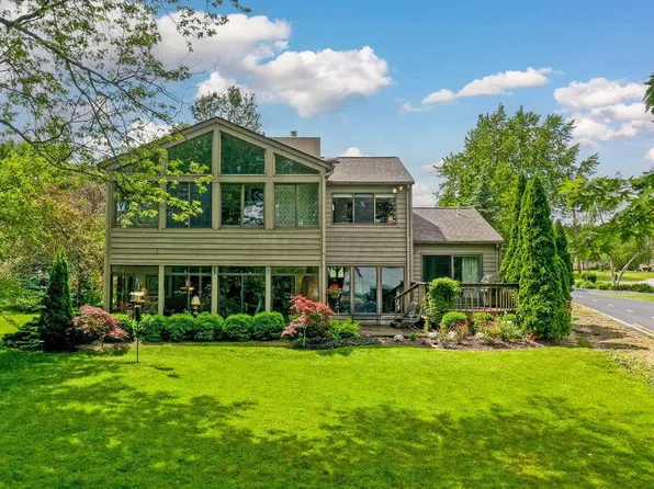 1915 Chickasaw Dr, London, OH 43140