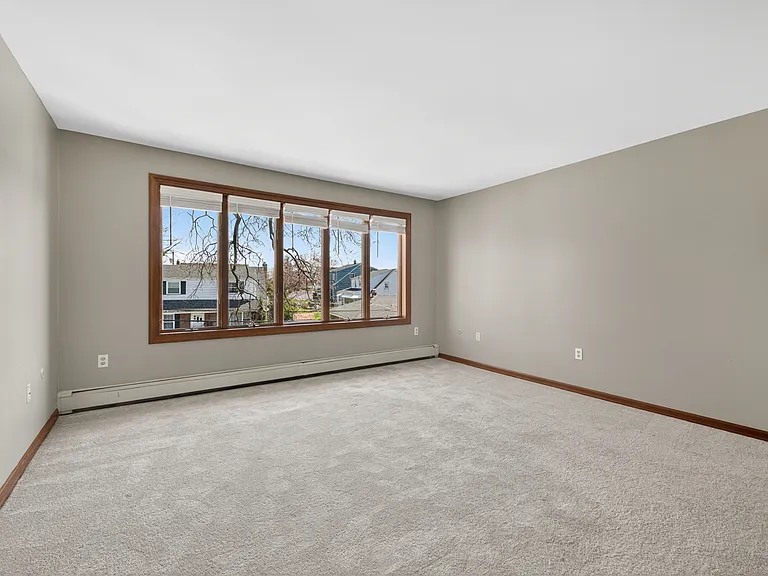 243 Newark Ave #2 — Photo 21