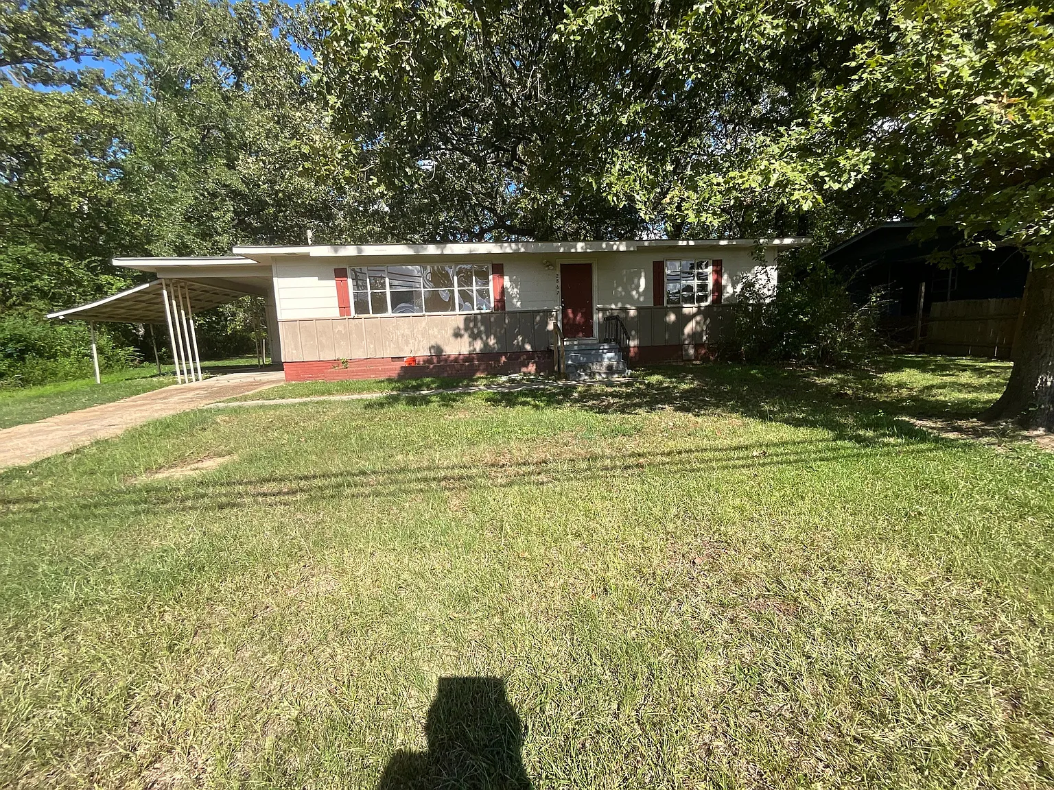 2862 Oak Forest Drive - 1 — Photo 1