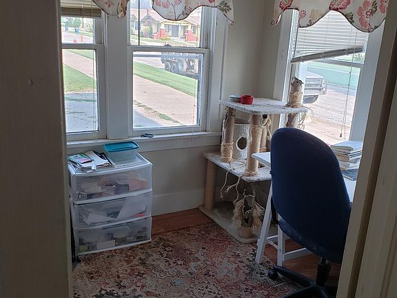 4th image of 3245 West St #1
