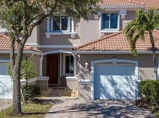10011 Chiana Cir, Fort Myers, FL 33905