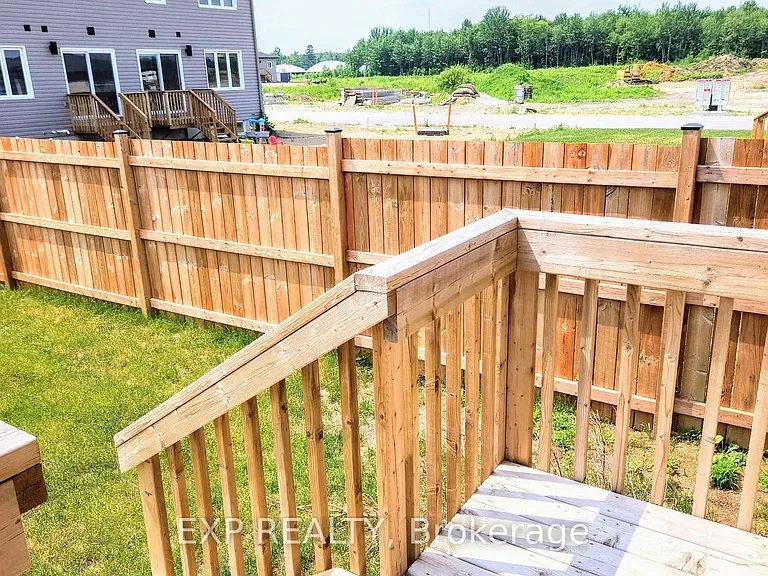 134 Giroux St — Photo 18