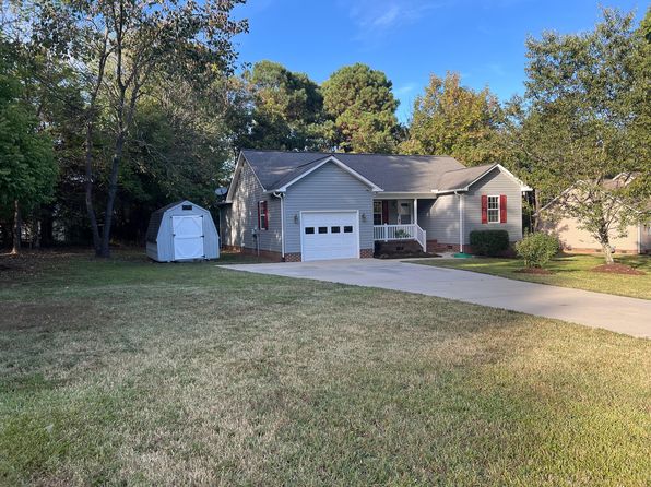 135 Hazelwood Dr