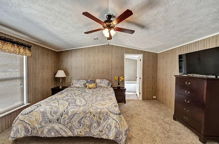 1205 W Circle Dr #37