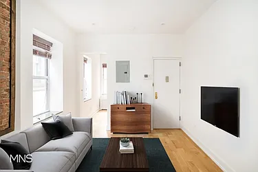 Rented by MNS Marketing