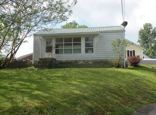 202 Buckner Hill Rd, Greensburg, KY 42743