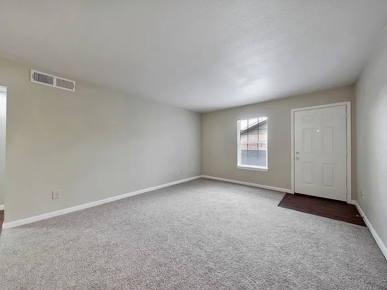 Pelican Pointe — Photo 18