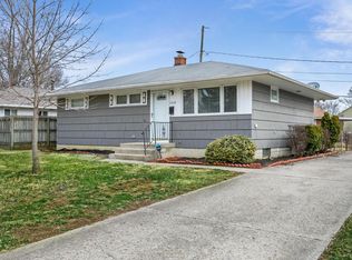 1232 Beechwood Rd, Columbus, OH 43227