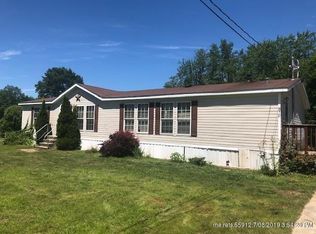 370 Parker Farm Rd, Buxton, ME 04093