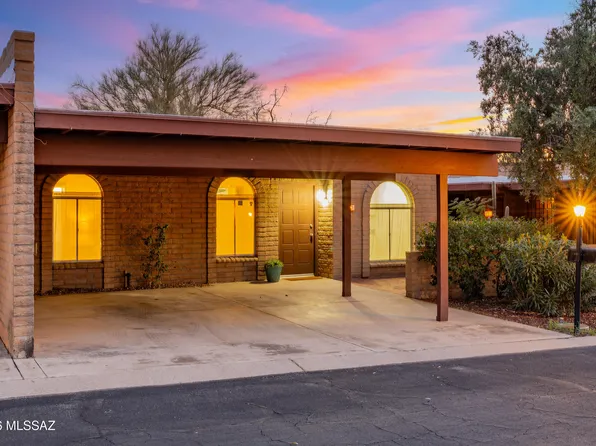 447 W Calle Lago, Tucson, AZ 85704