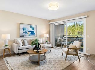 4024 Farm Hill Blvd APT 8, Redwood City, CA