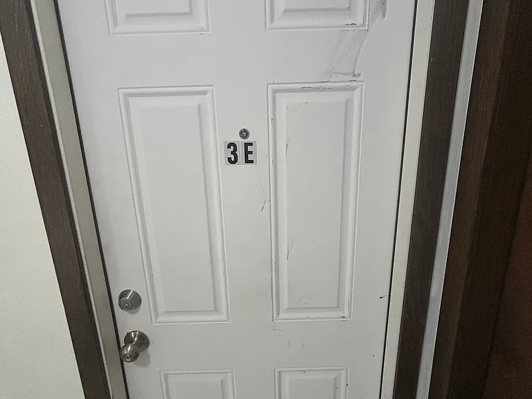1681 Patricia Pl #3E — Photo 10
