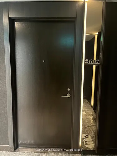 11 Yorkville Ave #2607 Photo 1