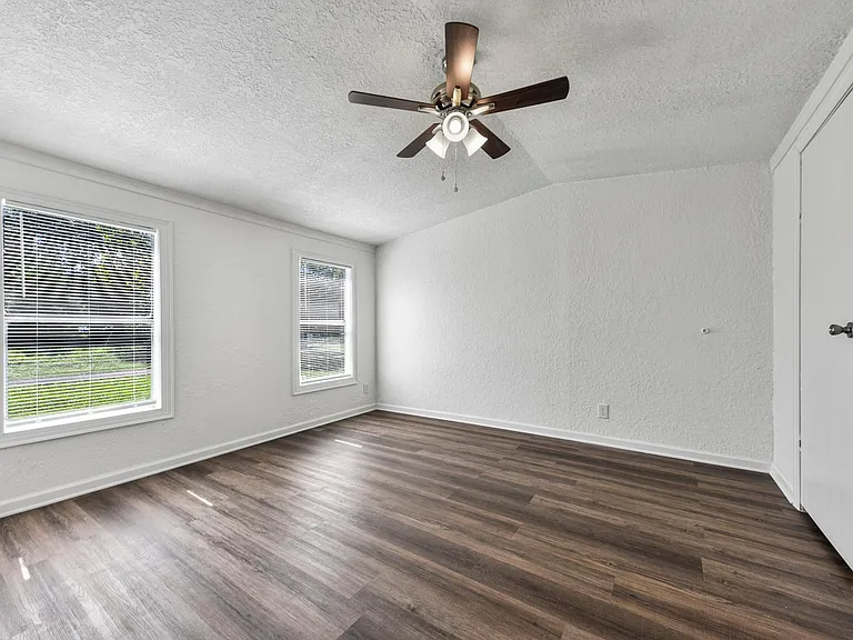 119 McCallman Rd — Photo 11
