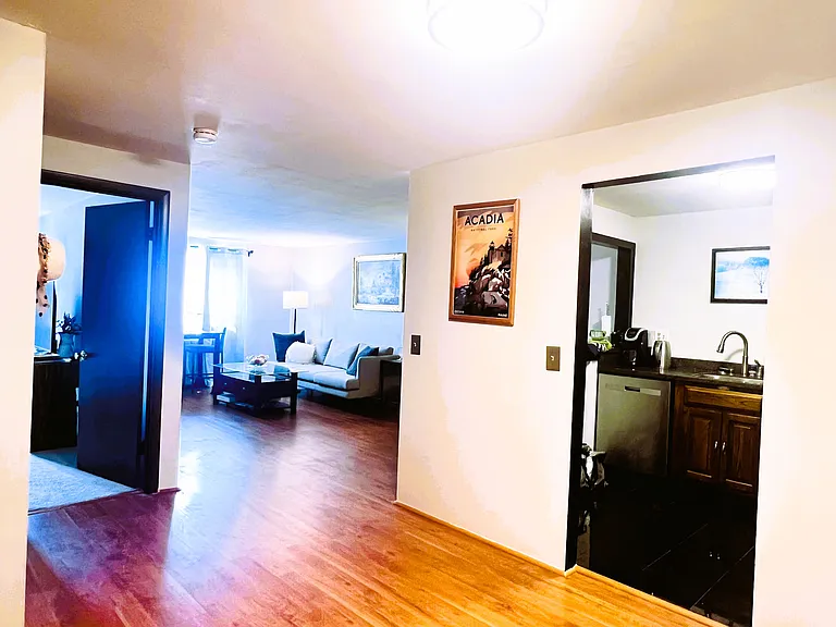 35 Berlin St #11 — Photo 5