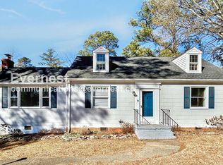 8282 Wonderland Ln, Mechanicsville, VA 23111