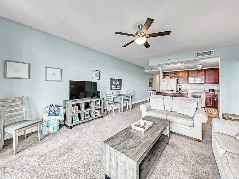 9902 S Thomas Dr #1890 — Photo 14