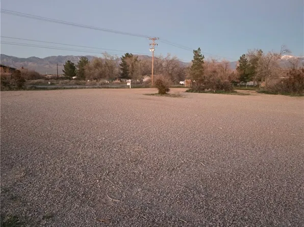 965 W Basin Ave, Pahrump, NV 89060