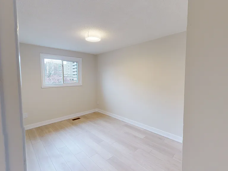 25 Tindale Ct — Photo 21