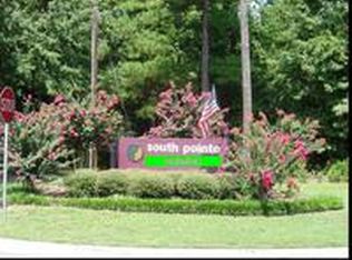 200 S Pointe Blvd, Summerville, SC 29483