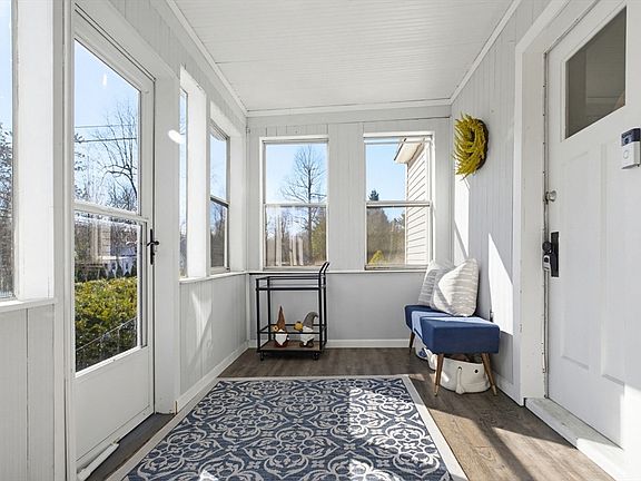 2nd image of 186 Doyle Rd