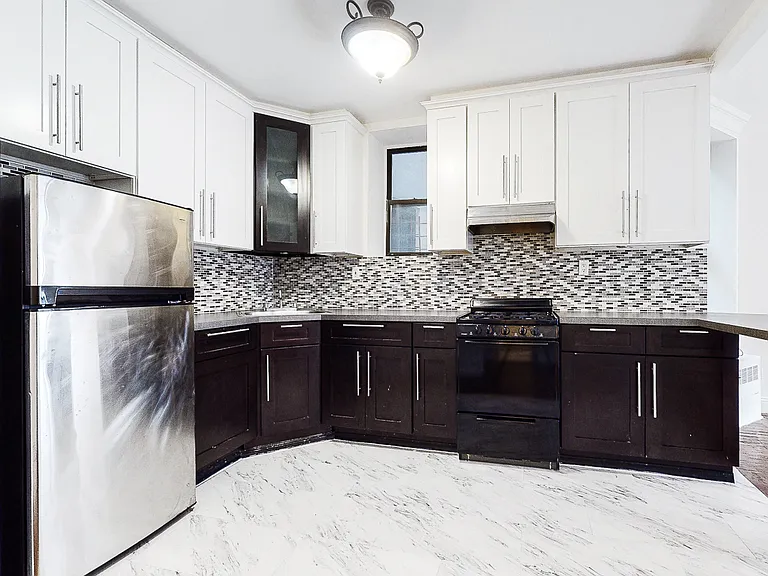 133 W 116th St #3B — Photo 6