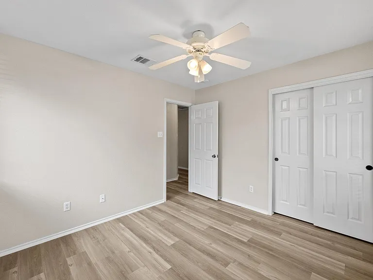 Guest Bedroom 1