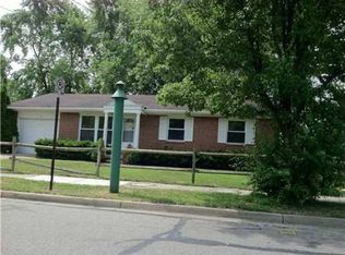 3010 Lorraine St, Ann Arbor, MI 48108