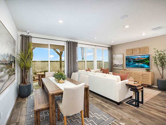 This image is of the Sagebrush Model Home. Options and colors may vary.