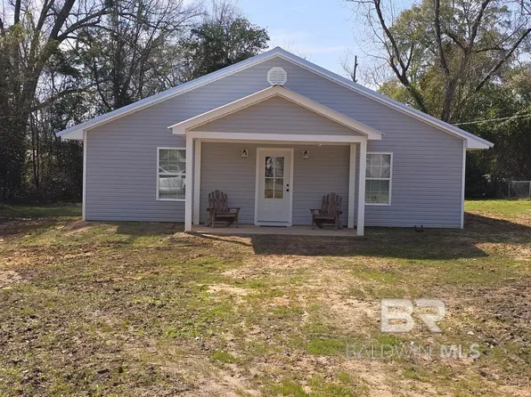 214 Roosevelt St, East Brewton, AL 36426