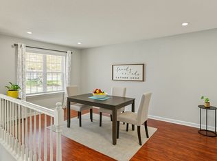 9113 Park St, Lenexa, KS 66215