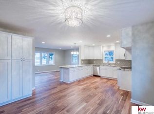 1825 N 92nd St, Omaha, NE 68114