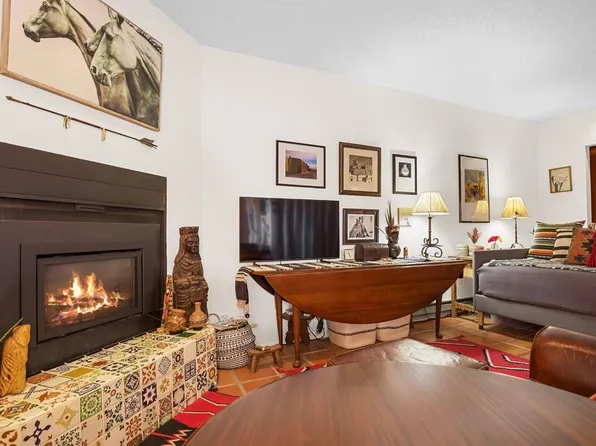9 Comanche Ct #205, El Prado, NM 87529