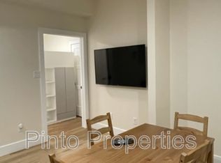 8717 110th St NW #BASEMENT, Edmonton, AB T6G0X7