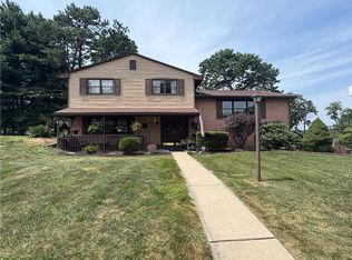 5000 Holly Ct, Murrysville, PA