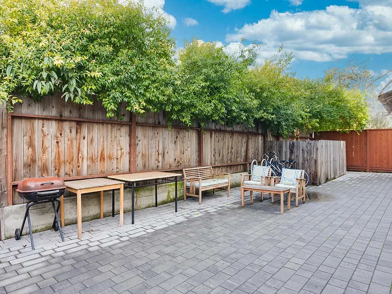 Chill Area