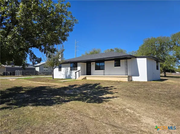 208 Clarence Rd, Temple, TX 76501