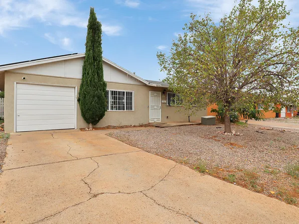 357 Glorieta St NE, Albuquerque, NM 87123