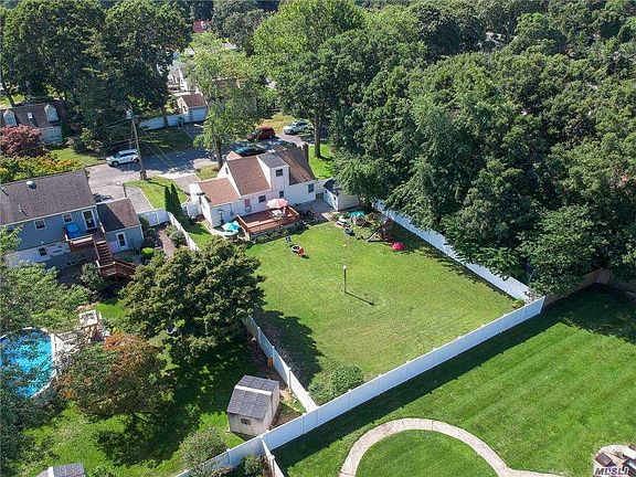 5th image of 17 Bonnybill Dr
