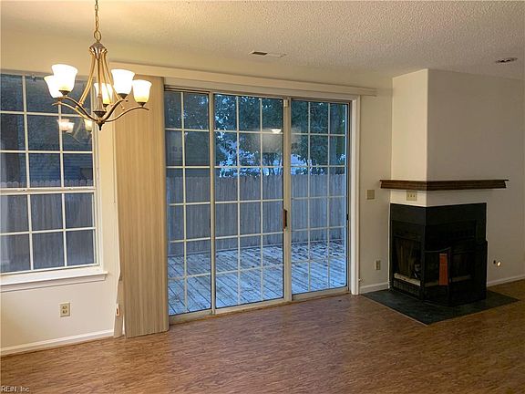 3rd image of 147 Watson Dr