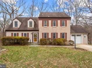 5 Columbia Ct, Rockville, MD 20850