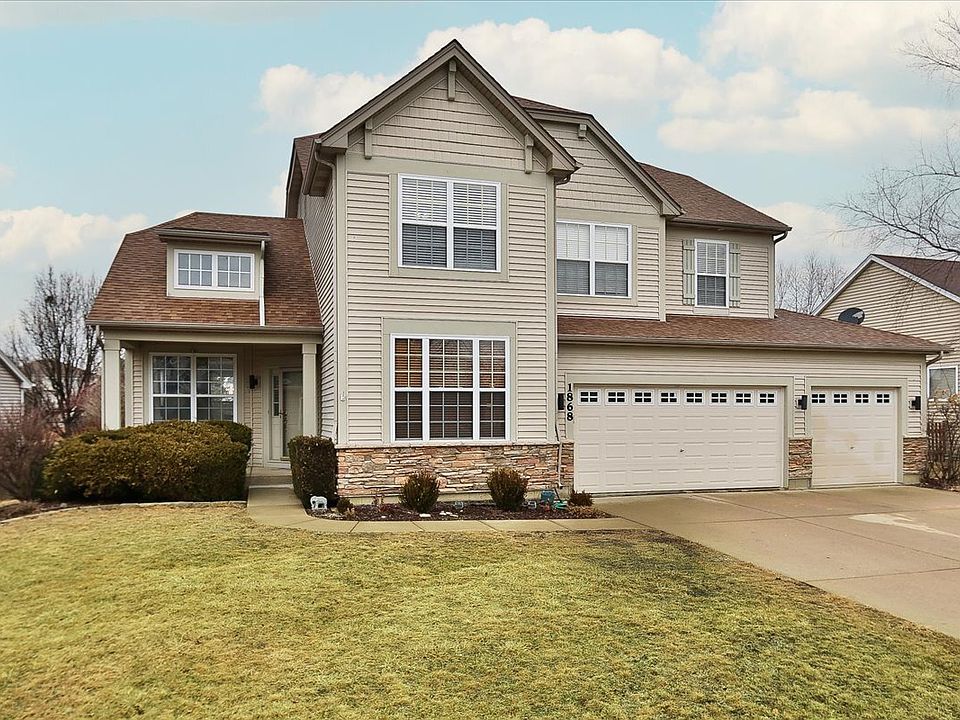 1st image of 1868 W Broadsmore Ln